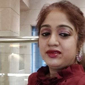 Meet your Posher, Debasri